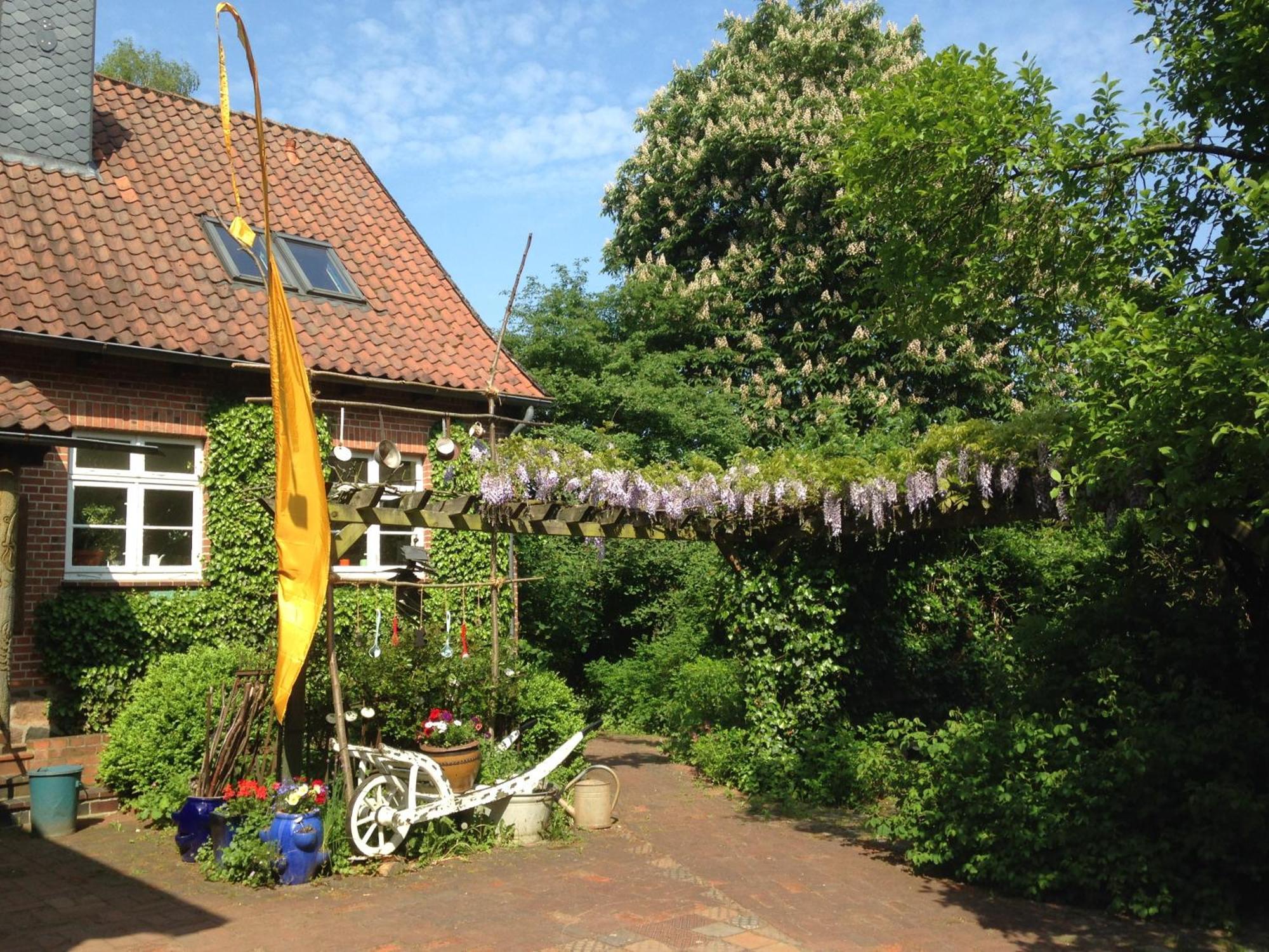 Privatzimmer Alte Schule Suderburg Exterior photo